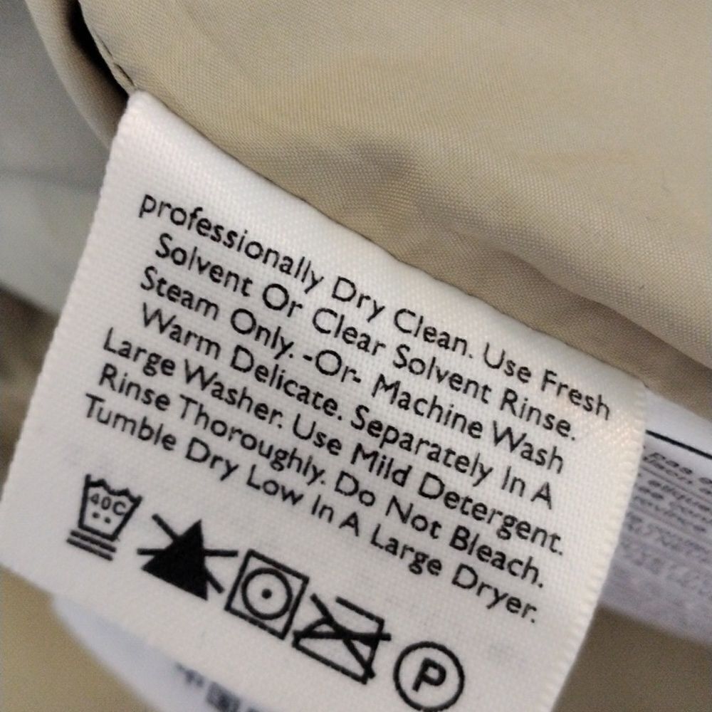 Eddie Bauer Premium Goose Down Vest - Picture 9 of 12